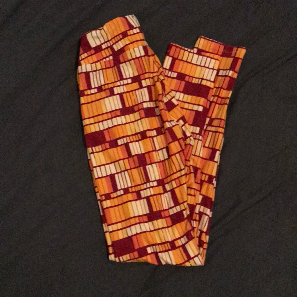Lularoe red orange yellow print leggings OD